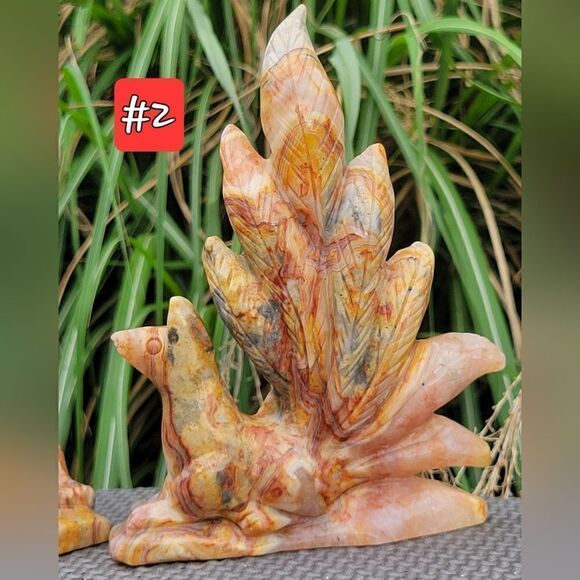 Crazy Lace Agate Nine-Tail Fox - Picture 4 of 14